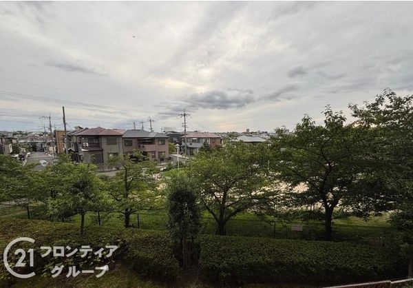 トーカンジェネラス香里丘ステラシティ　中古マンション