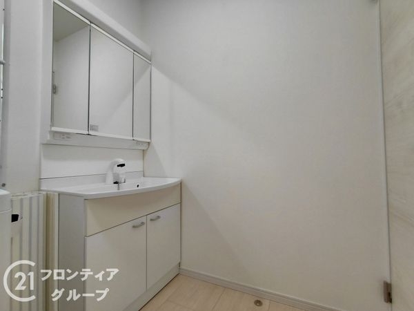 枚方市春日元町２丁目の中古一戸建て