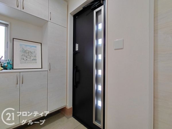枚方市春日元町２丁目の中古一戸建て