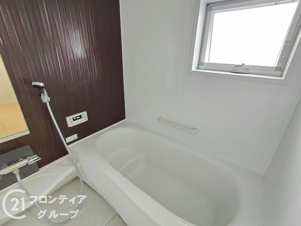 枚方市春日元町２丁目の中古一戸建て