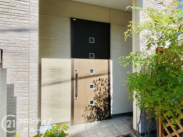 枚方市長尾元町４丁目　中古一戸建て