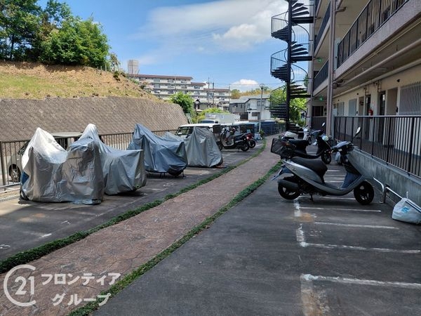 枚方ハイツ８号棟　中古マンション