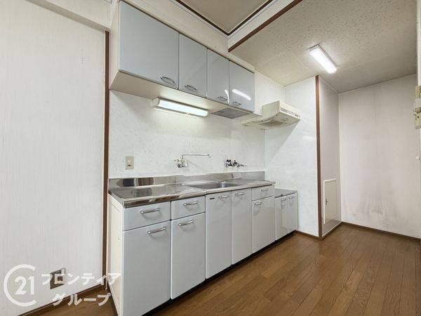 枚方ハイツ８号棟　中古マンション