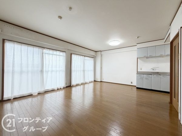 枚方ハイツ８号棟　中古マンション
