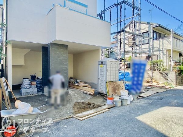 寝屋川市八坂町　新築一戸建て　Ｂ号棟