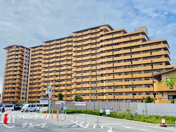 ふぁみーゆ寝屋川セントラルパークB棟　中古マンション