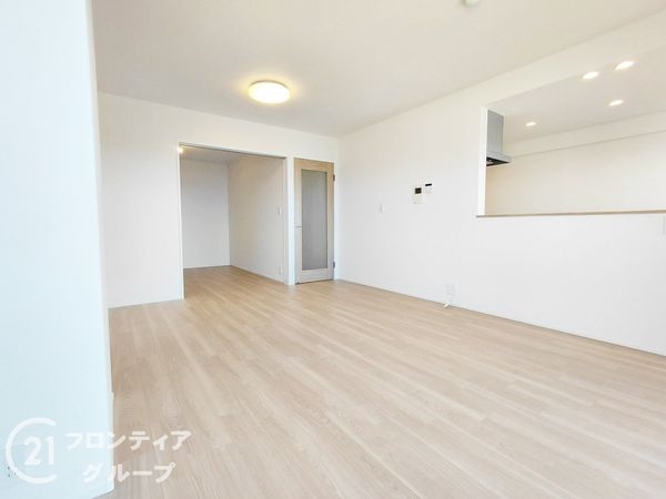 オークヒルズ香里四番館　中古マンション