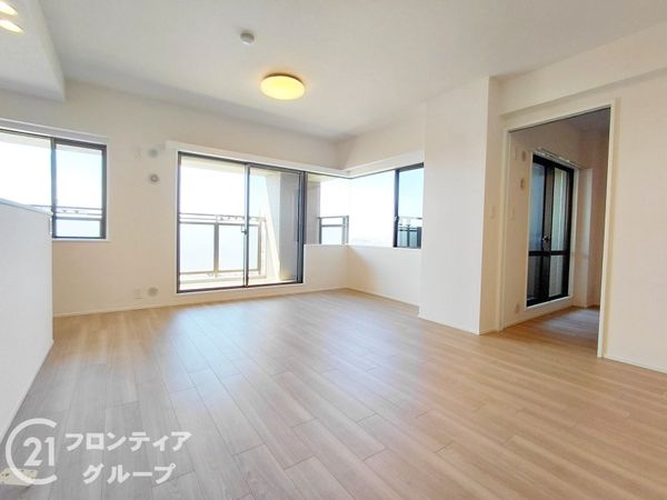 オークヒルズ香里四番館　中古マンション