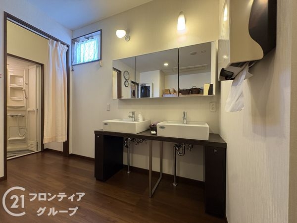 寝屋川市打上南町の中古一戸建て
