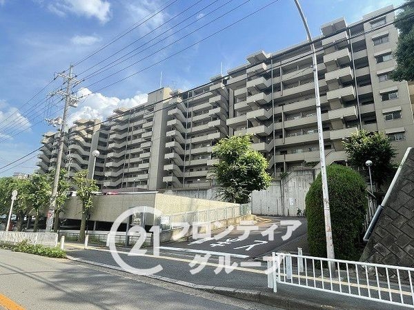 香里丘セントポリア１号棟　中古マンション