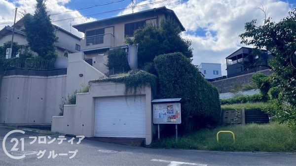 枚方市山之上北町の中古一戸建て