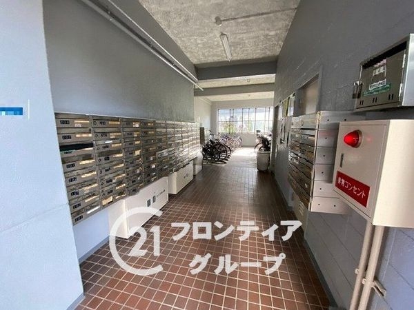寝屋川東ファミリータウン西２番館　中古マンション