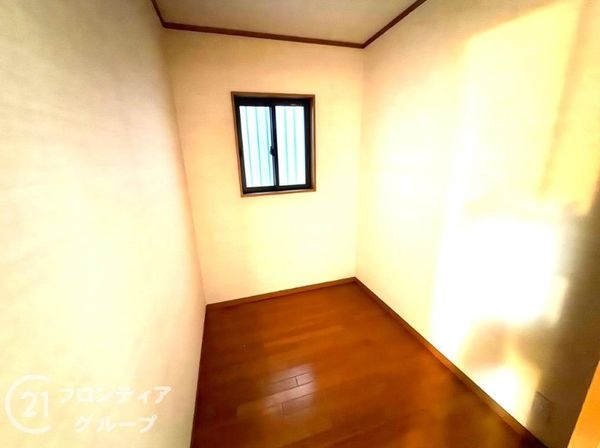 枚方市伊加賀栄町の中古一戸建て