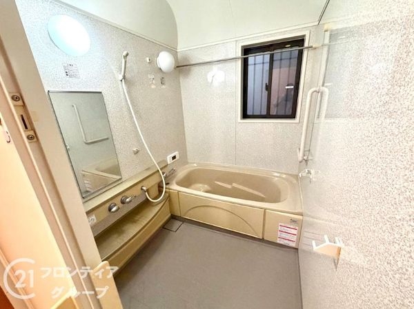 枚方市伊加賀栄町　中古一戸建て