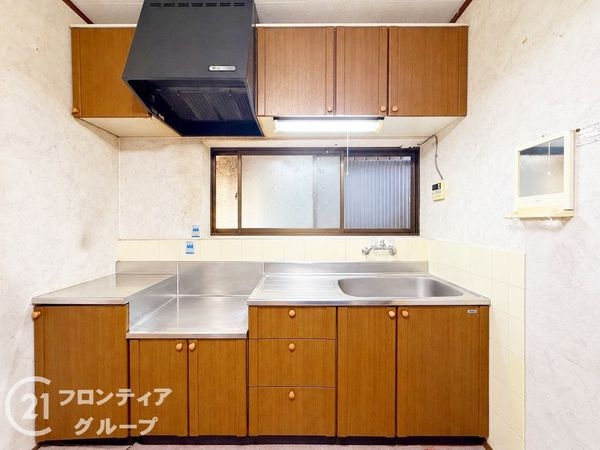 枚方市桜丘町　中古一戸建て