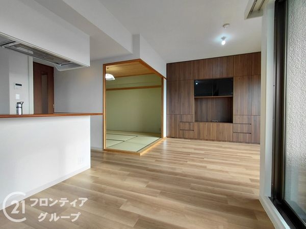 オークヒルズ香里四番館　中古マンション
