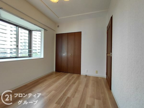 オークヒルズ香里四番館　中古マンション