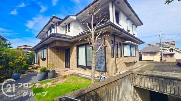 枚方市藤阪元町3丁目 中古一戸建て