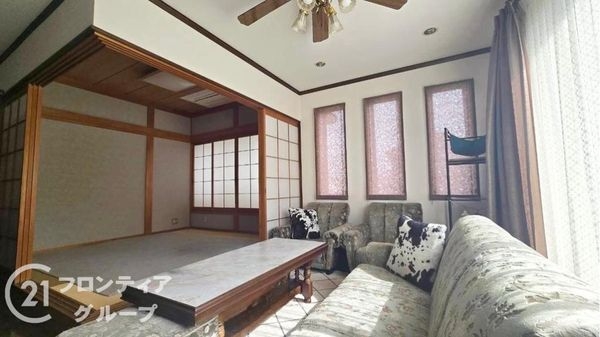 枚方市藤阪元町３丁目の中古一戸建て