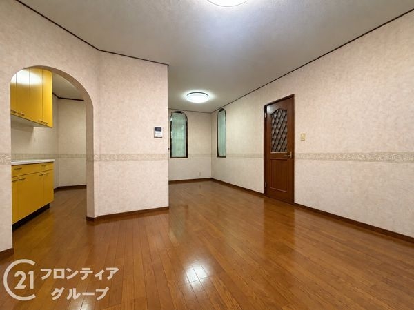 寝屋川市太秦緑が丘の中古一戸建て