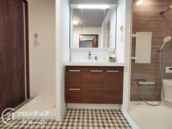 オークヒルズ香里五番館　中古マンション