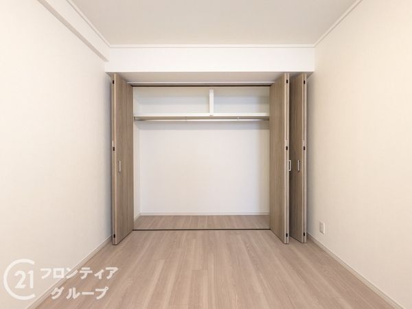 ジークレフ御影山手緑楓館 中古マンション(収納)
