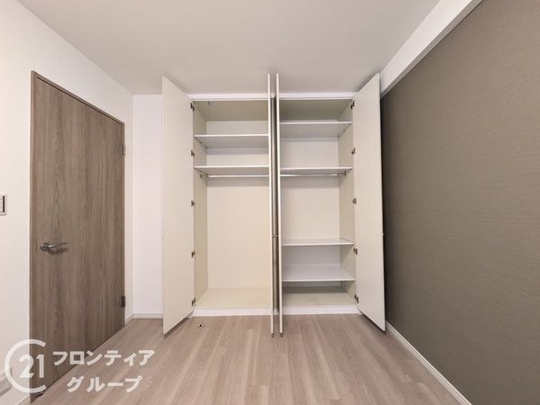 ジークレフ御影山手緑楓館 中古マンション(収納)