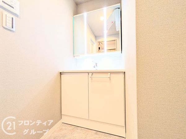リフレ神戸 中古マンション(洗面台・洗面所)