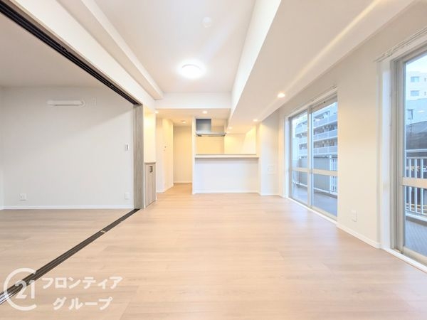 リフレ神戸 中古マンション(リビング)