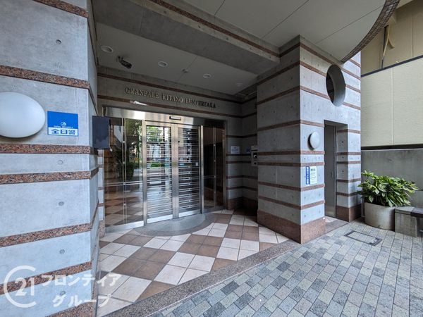 グラン・パレ北野ハンター坂 中古マンション(エントランス)