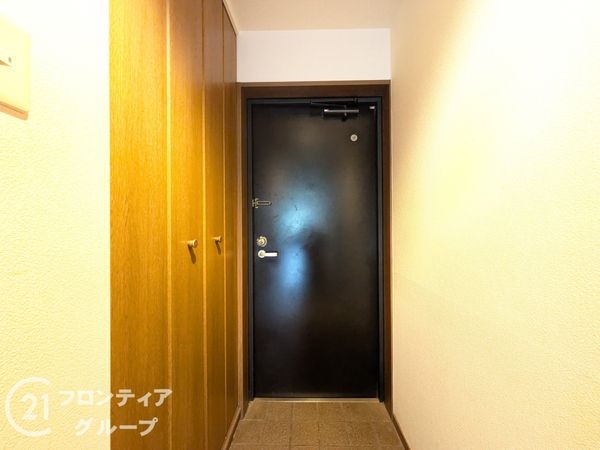 ロイヤルヒル神戸諏訪山 中古マンション(玄関)