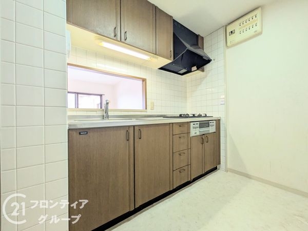 ロイヤルヒル神戸諏訪山 中古マンション(キッチン)