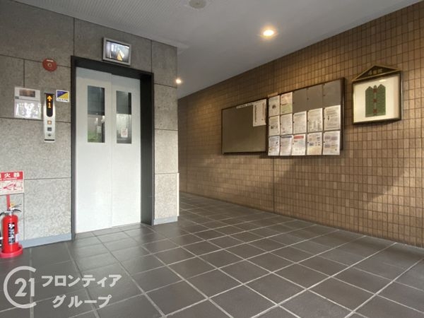 ＲＩＣウエストコート５番街４番館　中古マンション