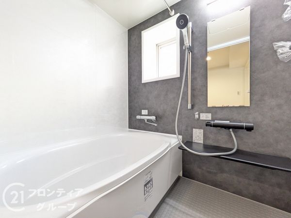 ＲＩＣウエストコート５番街４番館　中古マンション