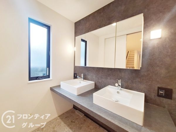 神戸市灘区薬師通１丁目の中古一戸建て