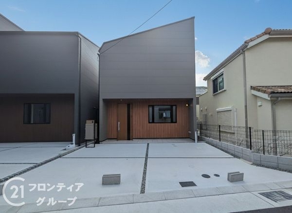 神戸市灘区篠原本町１丁目　新築一戸建て　B号地