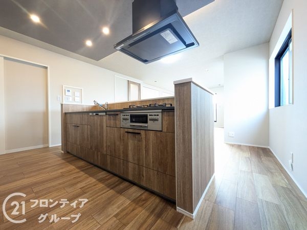 神戸市灘区篠原本町１丁目　新築一戸建て　B号地