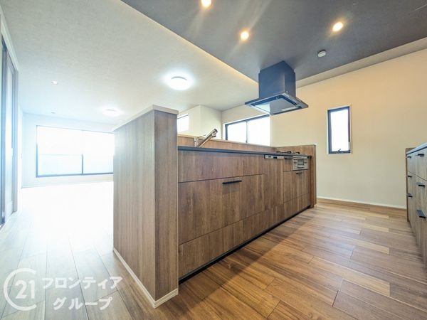 神戸市灘区篠原本町１丁目　新築一戸建て　B号地