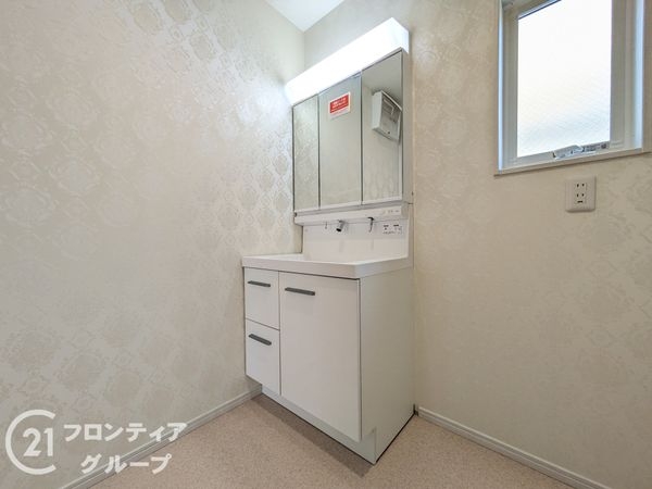 神戸市兵庫区神田町　新築一戸建て　全１区画