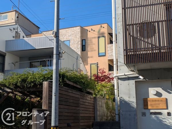 神戸市東灘区岡本４丁目の中古一戸建て