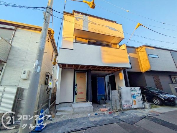 神戸市兵庫区吉田町２丁目　新築一戸建て　１号棟