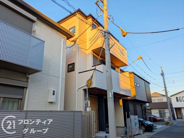 神戸市兵庫区吉田町２丁目　新築一戸建て　１号棟