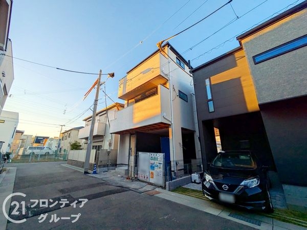 神戸市兵庫区吉田町２丁目　新築一戸建て　１号棟