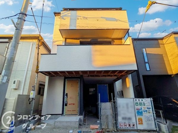 神戸市兵庫区吉田町２丁目　新築一戸建て　１号棟