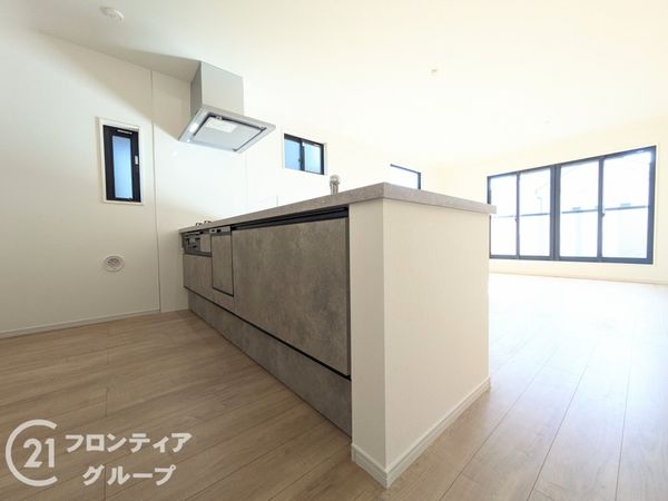 神戸市兵庫区吉田町２丁目　新築一戸建て　１号棟
