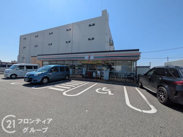 ＲＩＣイーストコート４番街９番館　中古マンション(セブンイレブン神戸六甲アイランド東店)