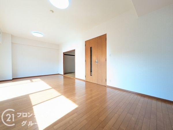 ＲＩＣイーストコート４番街９番館　中古マンション