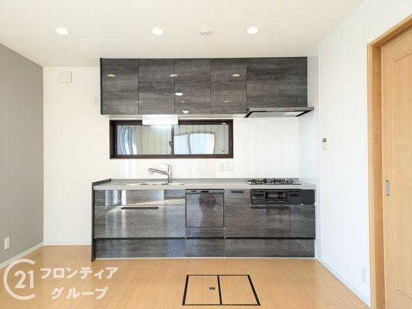 神戸市兵庫区千鳥町２丁目　中古一戸建て