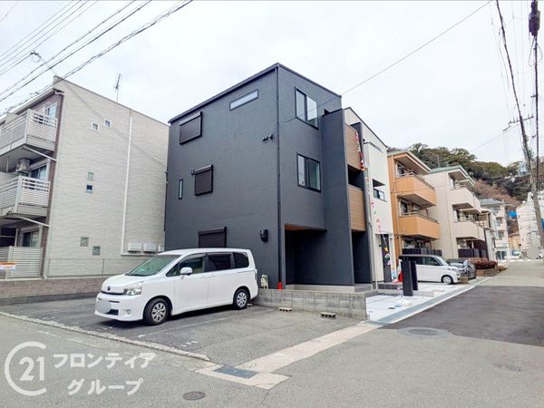神戸市兵庫区石井町４丁目　新築一戸建て　１号棟