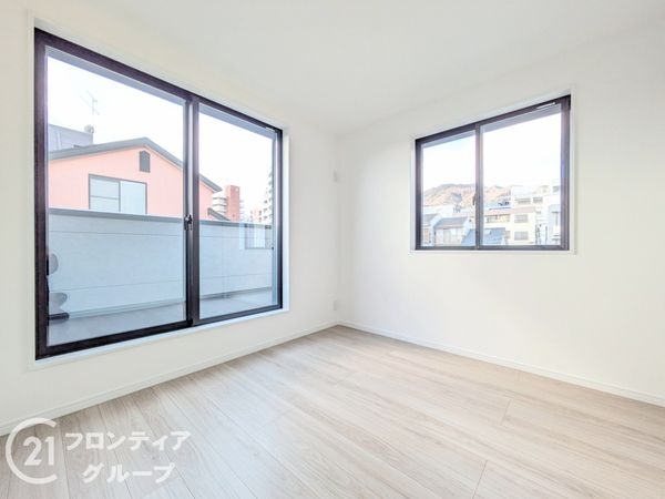 神戸市灘区岸地通３丁目　新築一戸建て　全１区画